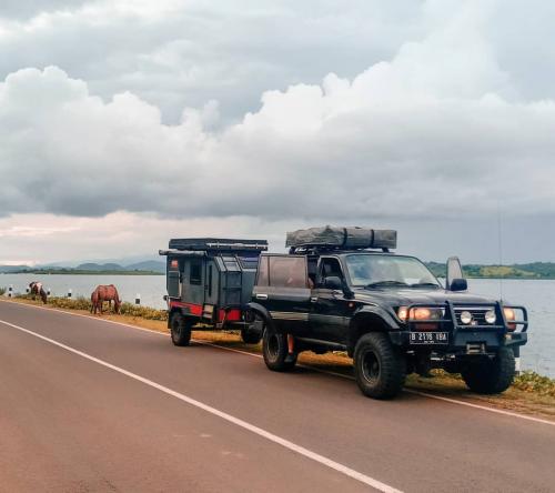 Road Trip Seru Naik Camper Trailer Bersama Samarauke Adventure